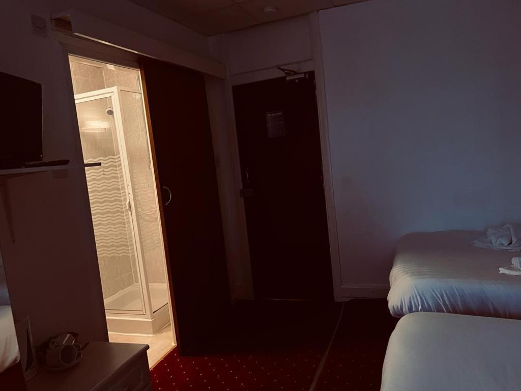 בלקפול Sunset Beach Hotel מראה חיצוני תמונה