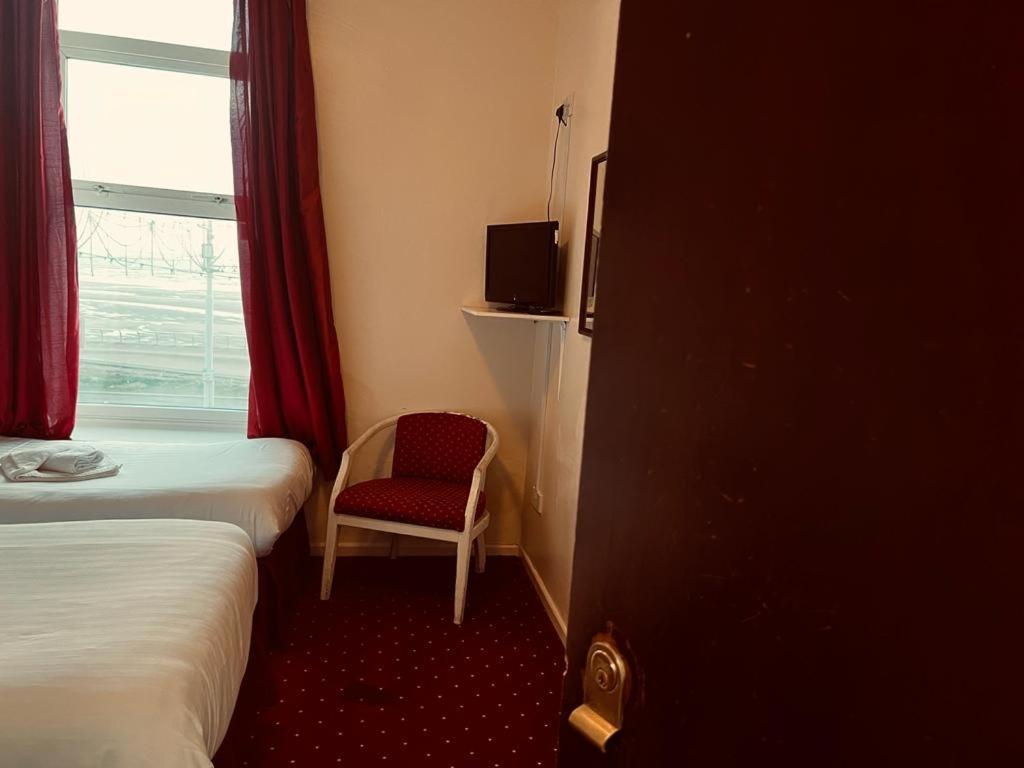 בלקפול Sunset Beach Hotel מראה חיצוני תמונה