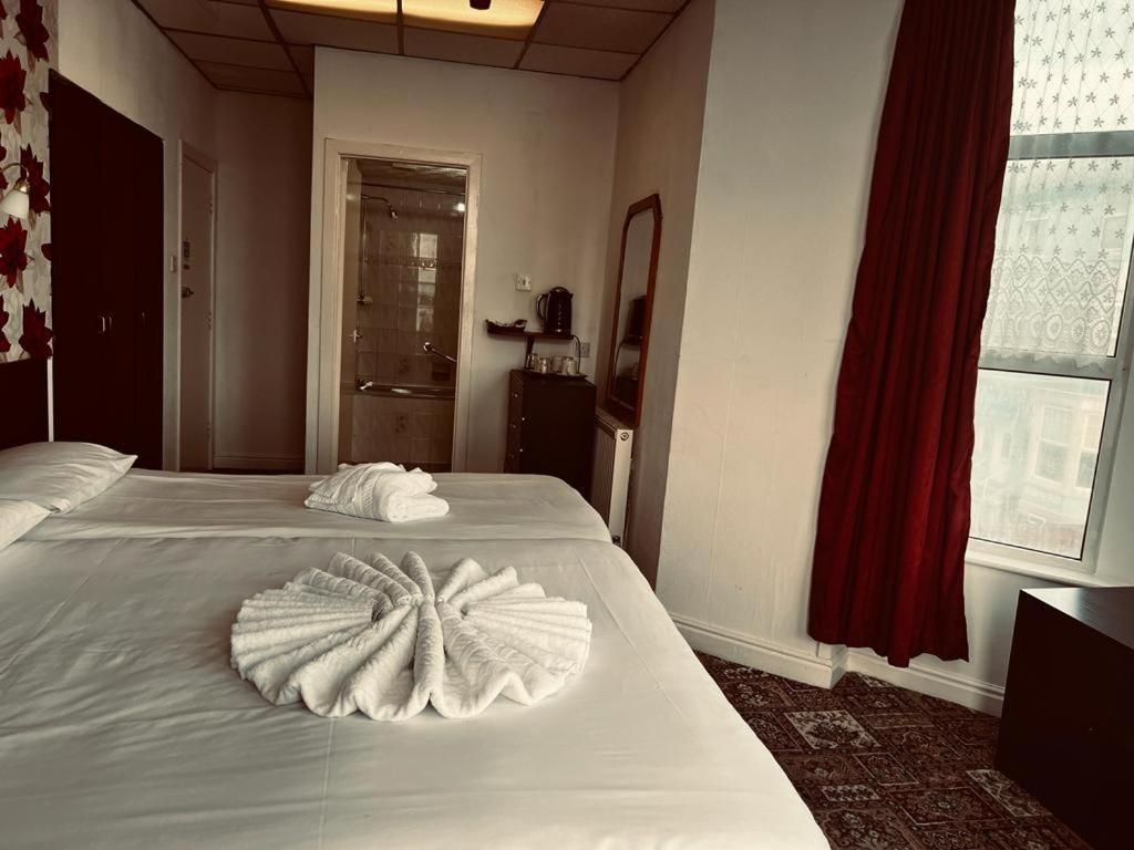 בלקפול Sunset Beach Hotel מראה חיצוני תמונה